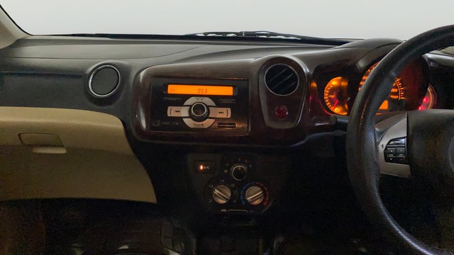 Second-hand 2014 Honda Amaze S i-Vtech for sale in Noida-7