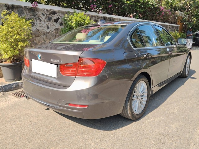 Second-hand 2014 BMW 3 Series GT 320d Luxury Line for sale in Chennai-10