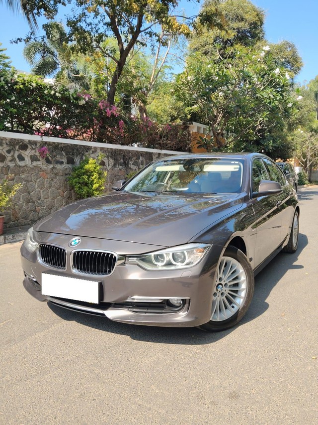 Second-hand 2014 BMW 3 Series GT 320d Luxury Line for sale in Chennai-3