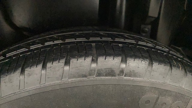 Second-hand 2014 Maruti Suzuki Swift Dzire VXI for sale in Lucknow-31