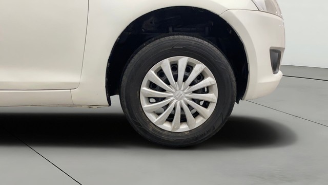 Second-hand 2014 Maruti Suzuki Swift Dzire VXI for sale in Lucknow-23