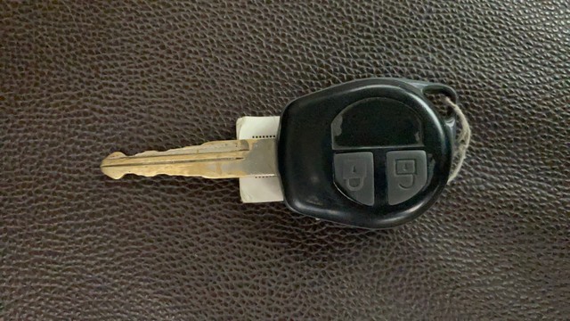 Second-hand 2014 Maruti Suzuki Swift Dzire VXI for sale in Lucknow-21