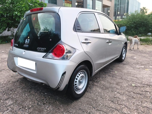 Honda Brio 1.2 E MT Second-hand 2017 Honda Brio 1.2 E MT for sale in Noida-1