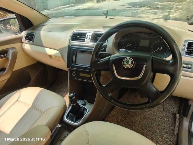 Second-hand 2013 Skoda Rapid 1.6 TDI Elegance for sale in Chennai-9