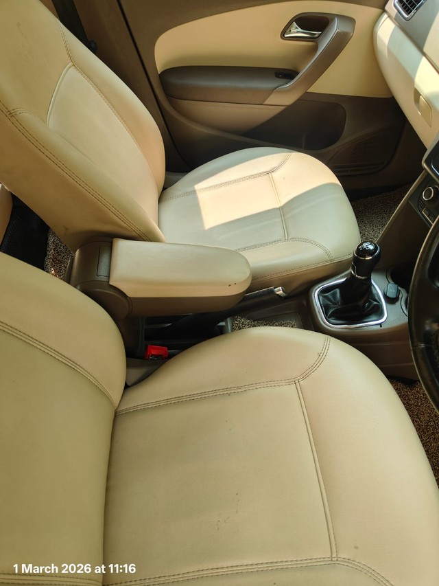 Second-hand 2013 Skoda Rapid 1.6 TDI Elegance for sale in Chennai-6