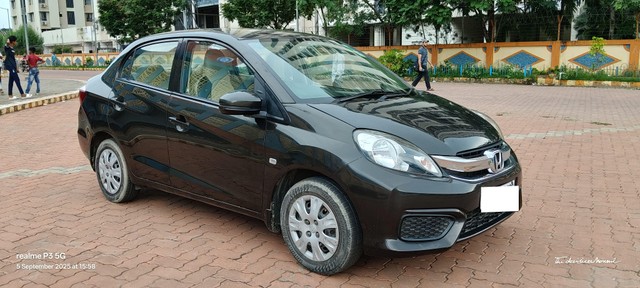 Second-hand 2016 Honda Amaze S i-VTEC for sale in Kolkata-8