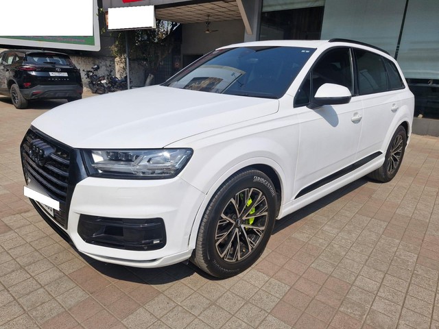 Second-hand 2016 Audi Q7 45 TDI Quattro Technology for sale in Mumbai-2