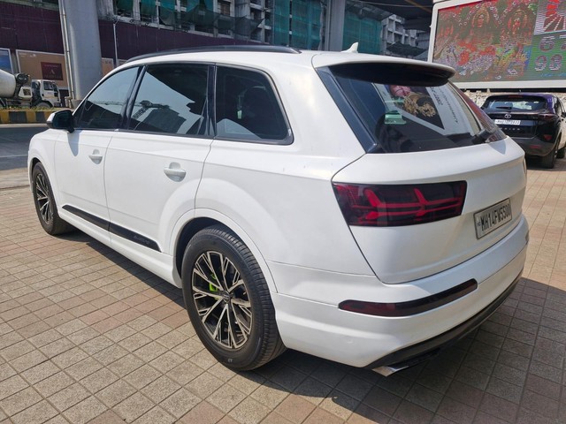 Second-hand 2016 Audi Q7 45 TDI Quattro Technology for sale in Mumbai-6