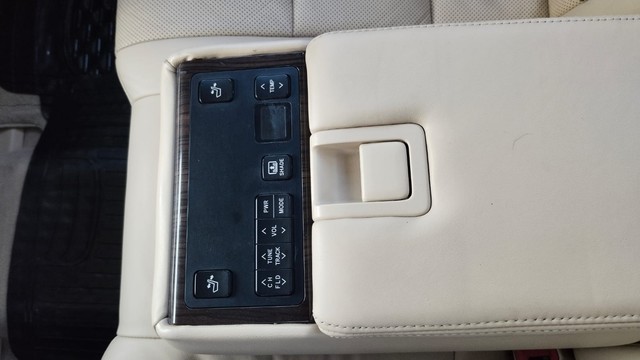 Toyota Camry Hybrid Second-hand 2016 Toyota Camry Hybrid for sale in New Delhi-7