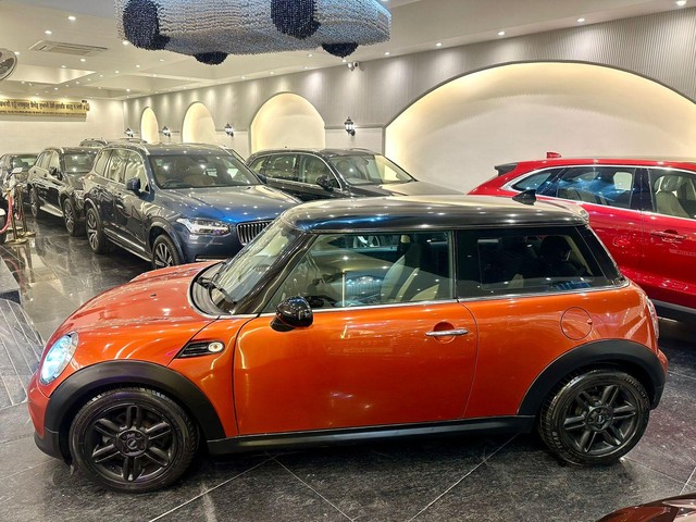 Mini Cooper S Second-hand 2014 Mini Cooper S for sale in New Delhi-2