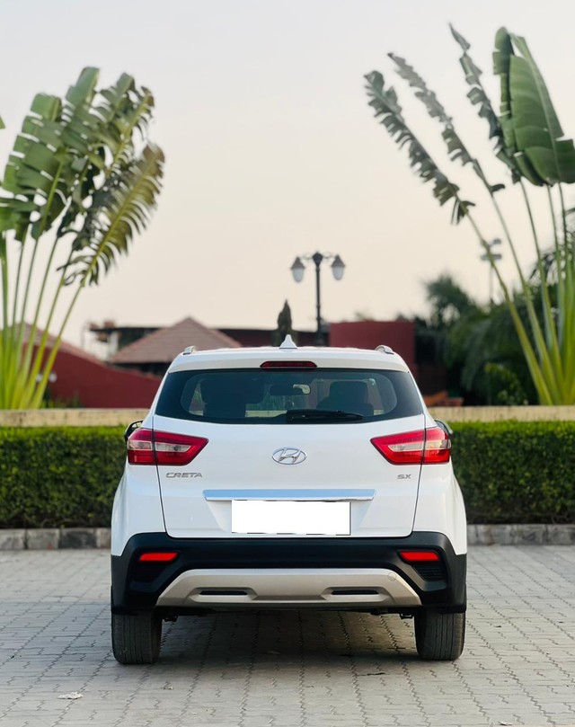 Second-hand 2019 Hyundai Creta 1.6 VTVT AT SX Plus for sale in Surat-2