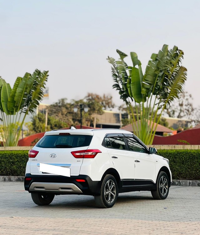 Second-hand 2019 Hyundai Creta 1.6 VTVT AT SX Plus for sale in Surat-10