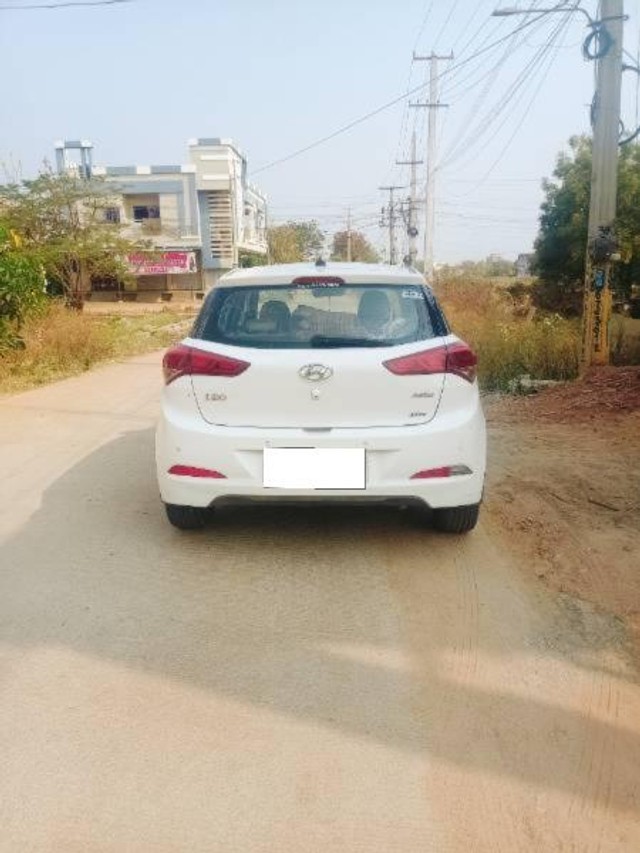 Second-hand 2017 Hyundai i20 1.2 Asta for sale in Kurnool-2
