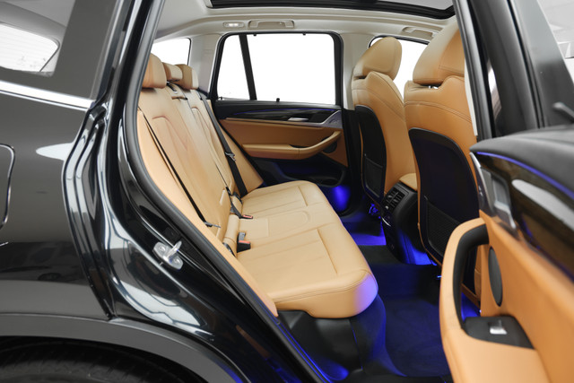 BMW X3 xDrive20d Luxury Edition Second-hand 2023 BMW X3 xDrive20d Luxury Edition for sale in Gurgaon-14