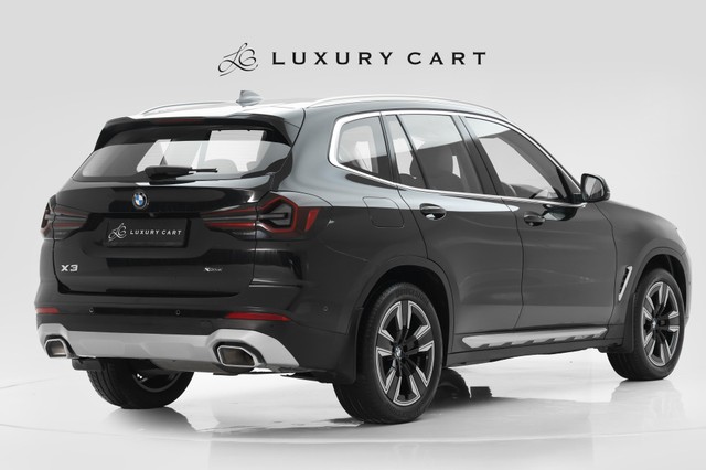 BMW X3 xDrive20d Luxury Edition Second-hand 2023 BMW X3 xDrive20d Luxury Edition for sale in Gurgaon-9