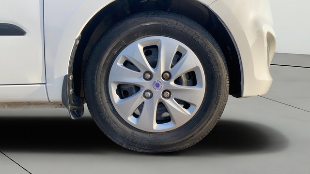 Second-hand 2014 Hyundai i10 Sportz 1.1L for sale in Jaipur-23