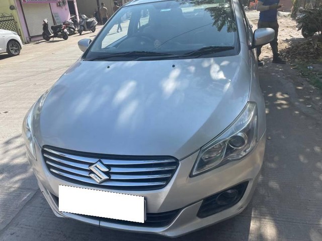 Maruti Suzuki Ciaz ZDi SHVS Second-hand 2015 Maruti Suzuki Ciaz ZDi SHVS for sale in Indore-0