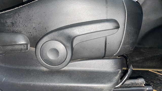 Second-hand 2020 Maruti Suzuki S Cross Alpha AT for sale in Kochi-18