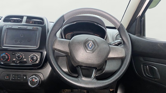 Second-hand 2017 Renault KWID 1.0 RXT Optional AT 2016-2019 for sale in Kochi-12