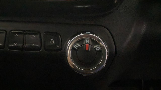 Second-hand 2017 Renault KWID 1.0 RXT Optional AT 2016-2019 for sale in Kochi-13