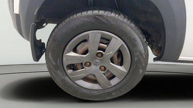 Second-hand 2017 Renault KWID 1.0 RXT Optional AT 2016-2019 for sale in Kochi-24