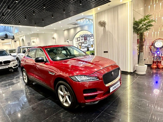 Jaguar F-Pace Prestige 2.0 Petrol Second-hand 2019 Jaguar F-Pace Prestige 2.0 Petrol for sale in New Delhi-0