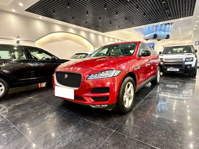 Jaguar F-Pace Prestige 2.0 Petrol Second-hand 2019 Jaguar F-Pace Prestige 2.0 Petrol for sale in New Delhi-3