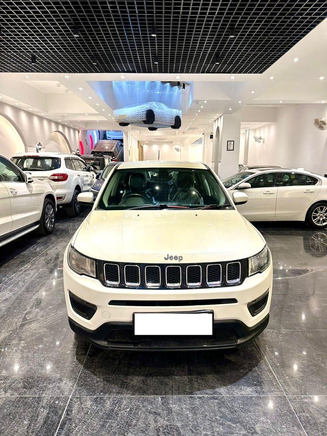 Second-hand 2019 Jeep Compass 2.0 Sport for sale in New Delhi-4