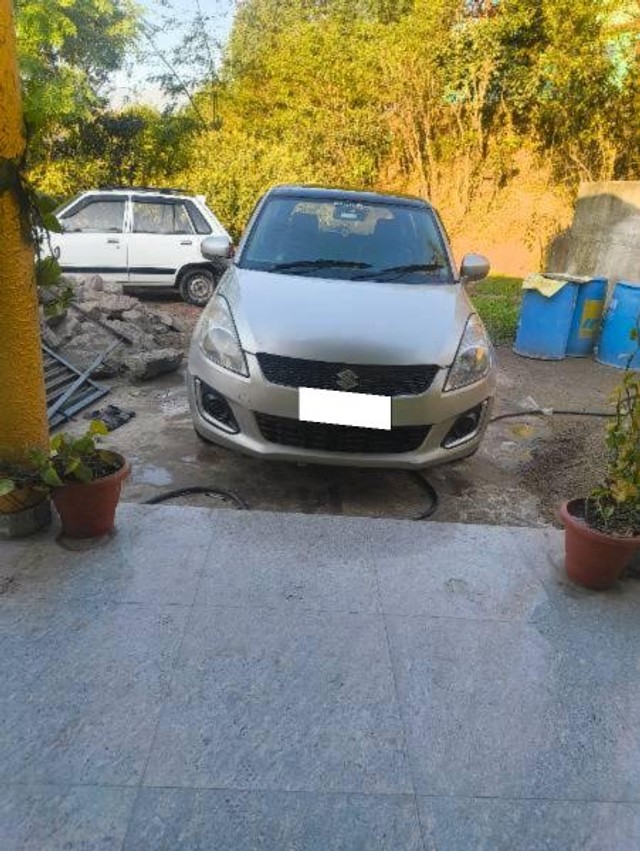Second-hand 2012 Maruti Suzuki Swift LXI for sale in Bilaspur(HP)-1