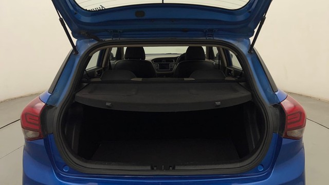 Second-hand 2019 Hyundai i20 Sportz Plus for sale in Mumbai-9