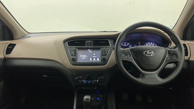 Second-hand 2019 Hyundai i20 Sportz Plus for sale in Mumbai-11