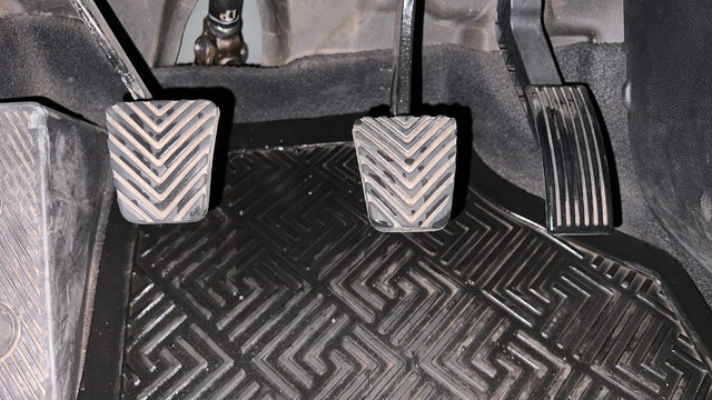 Second-hand 2019 Hyundai i20 Sportz Plus for sale in Mumbai-14