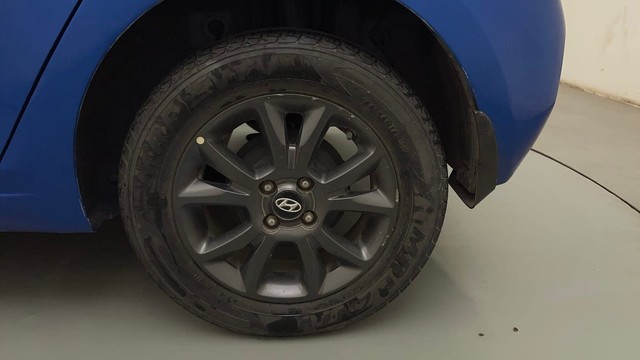 Second-hand 2019 Hyundai i20 Sportz Plus for sale in Mumbai-19