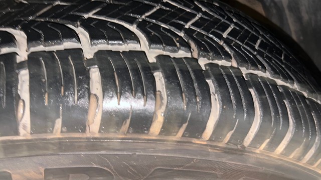 Second-hand 2015 Mahindra XUV500 W9 for sale in Mysore-40