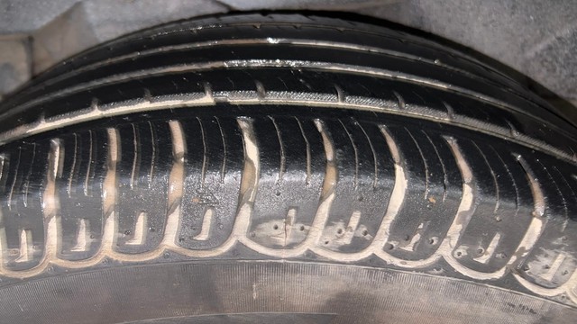 Second-hand 2015 Mahindra XUV500 W9 for sale in Mysore-35