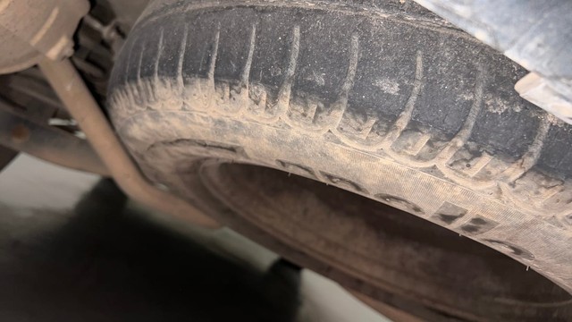 Second-hand 2015 Mahindra XUV500 W9 for sale in Mysore-21