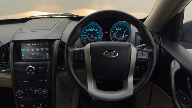 Second-hand 2015 Mahindra XUV500 W9 for sale in Mysore-34