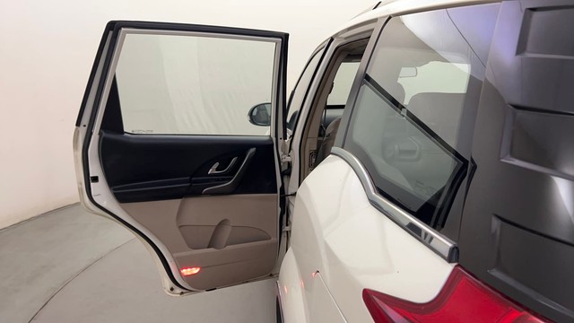 Second-hand 2015 Mahindra XUV500 W9 for sale in Mysore-33