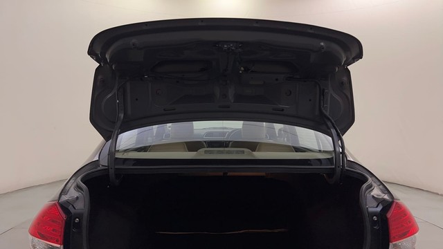 Second-hand 2017 Maruti Suzuki Ciaz VXi for sale in Mysore-32