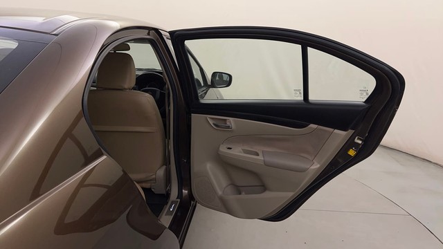 Second-hand 2017 Maruti Suzuki Ciaz VXi for sale in Mysore-38