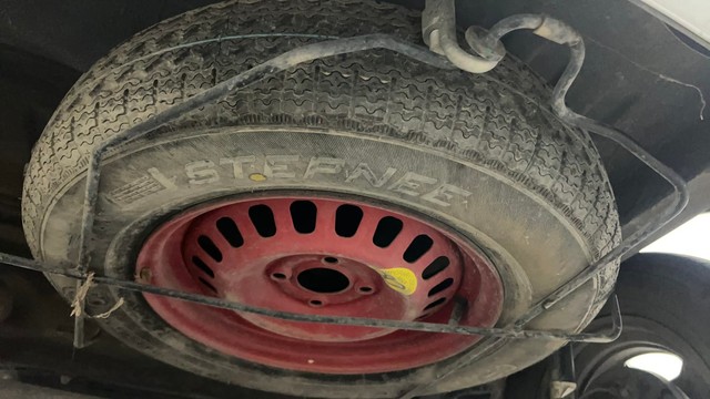 Second-hand 2019 Renault Triber RXZ for sale in Ahmedabad-21