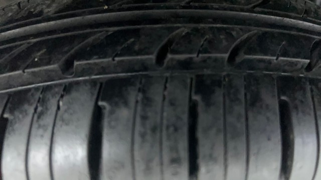 Second-hand 2019 Renault Triber RXZ for sale in Ahmedabad-25