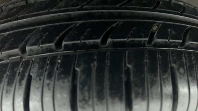 Second-hand 2019 Renault Triber RXZ for sale in Ahmedabad-31