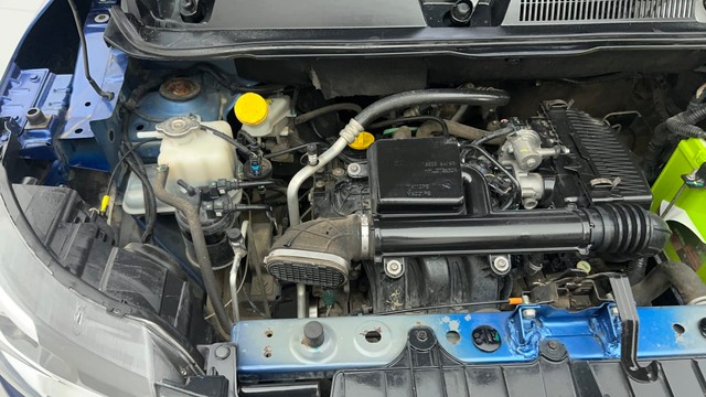 Second-hand 2019 Renault Triber RXZ for sale in Ahmedabad-30