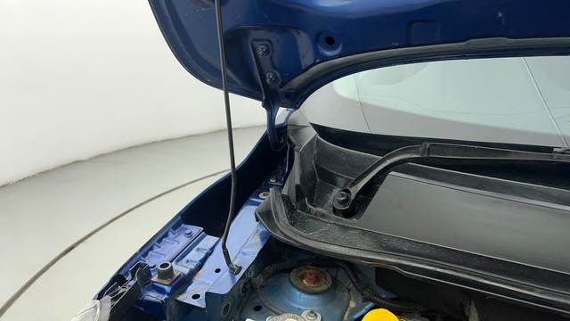 Second-hand 2019 Renault Triber RXZ for sale in Ahmedabad-37