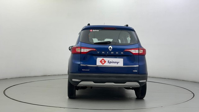 Second-hand 2019 Renault Triber RXZ for sale in Ahmedabad-4
