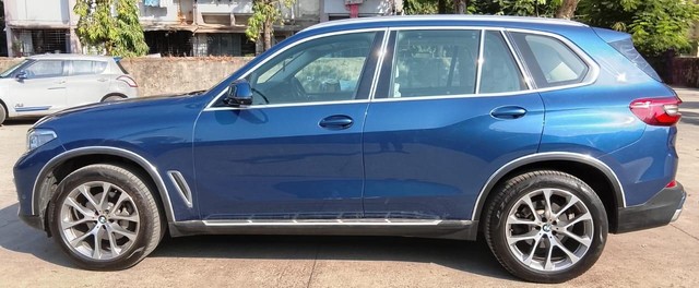 Second-hand 2019 BMW X5 xDrive 30d Sport for sale in Mumbai-3