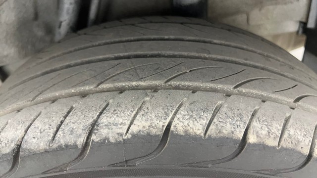 Second-hand 2022 Honda City V MT Diesel for sale in Pune-35