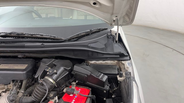 Second-hand 2022 Honda City V MT Diesel for sale in Pune-24