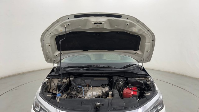 Second-hand 2022 Honda City V MT Diesel for sale in Pune-8